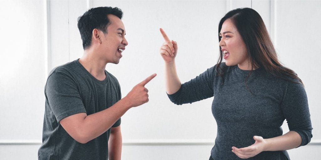 Tiny House Divorce Rate: What Every Tiny Home Buyer Needs to Know 4 couple arguing over the tiny house divorce rate